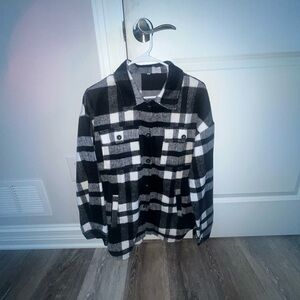 Women’s Black and White Plaid Jacket